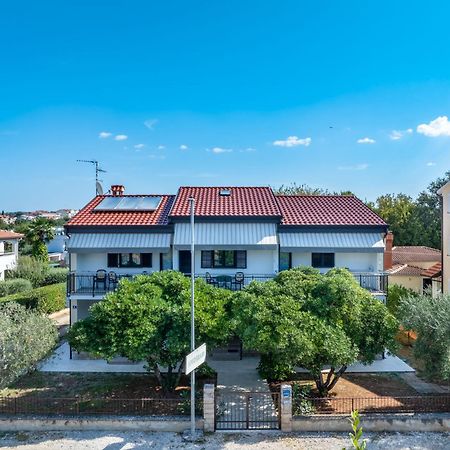 Mirko Apartment Porec Luaran gambar