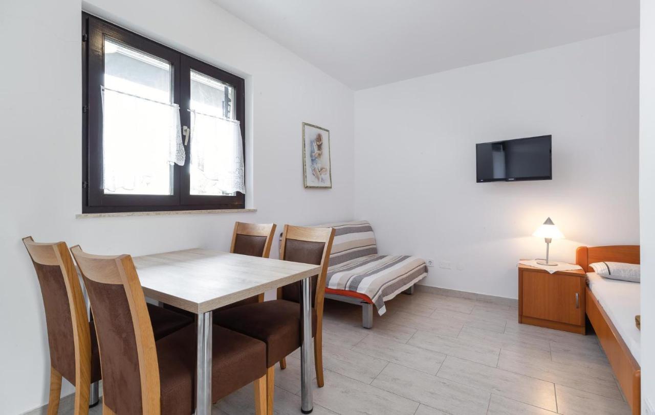 Mirko Apartment Porec Luaran gambar