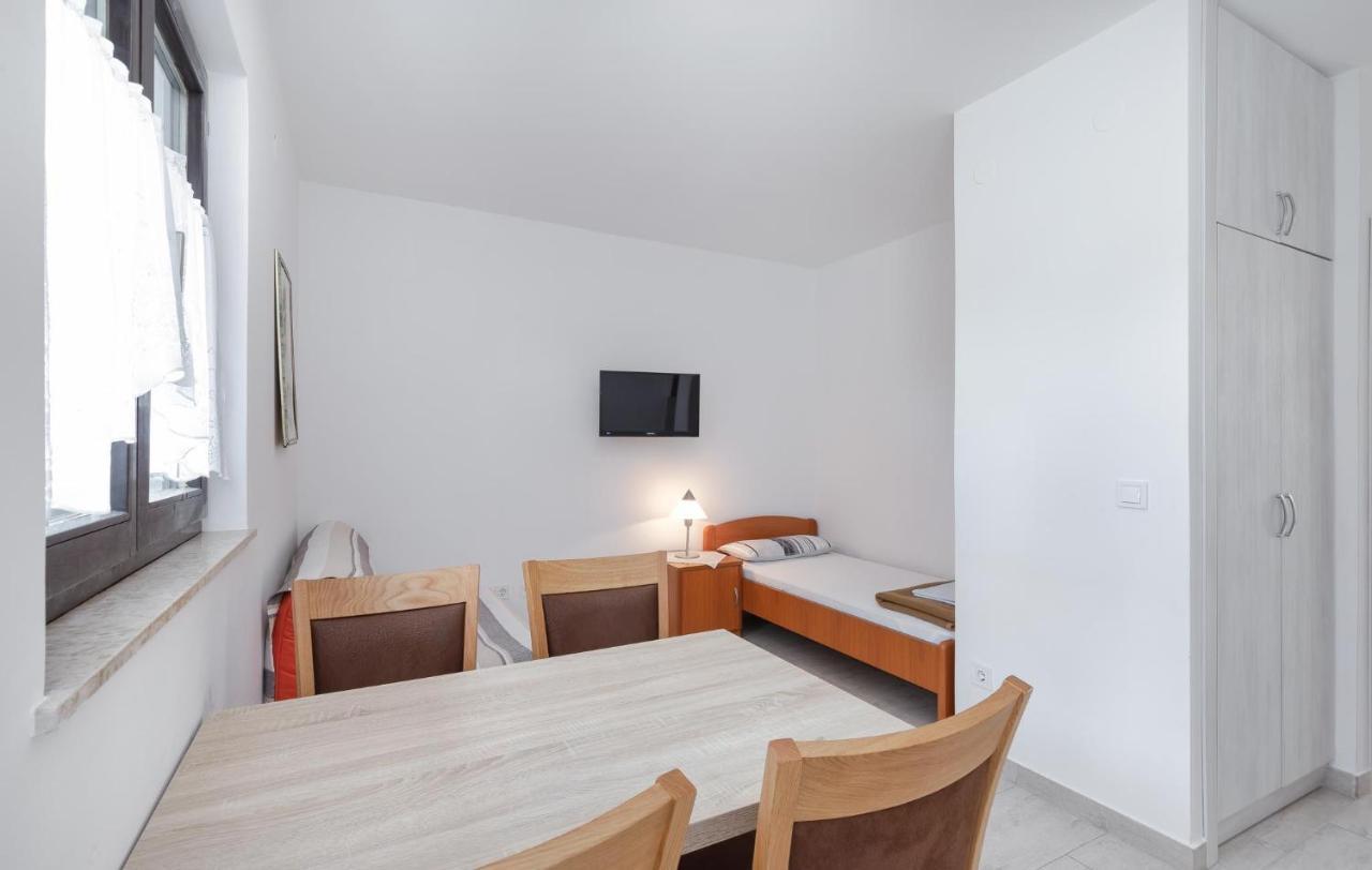 Mirko Apartment Porec Luaran gambar